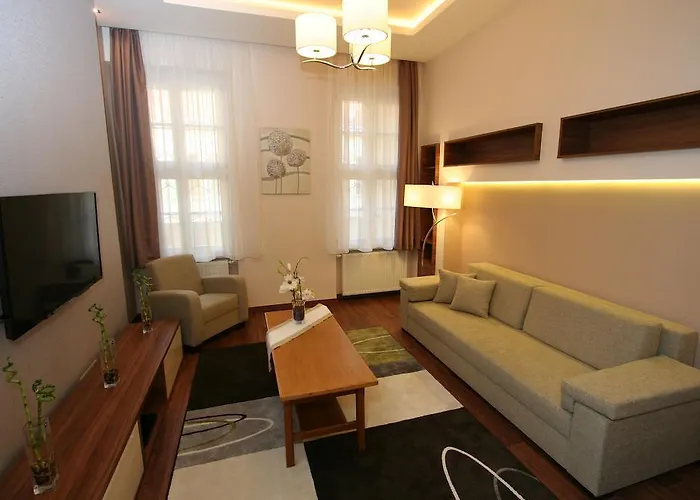 Nn Budapest